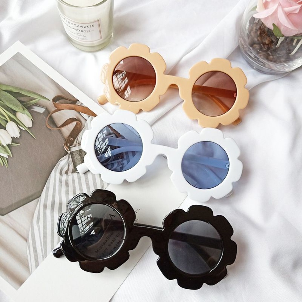 🐝 Kids Flower Child Sunglasses (fits 1-6 year old) - Picture 9 of 11